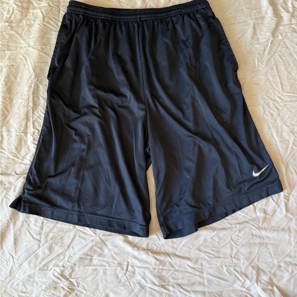 Nike Men’s Black Athletic Basketball Shorts